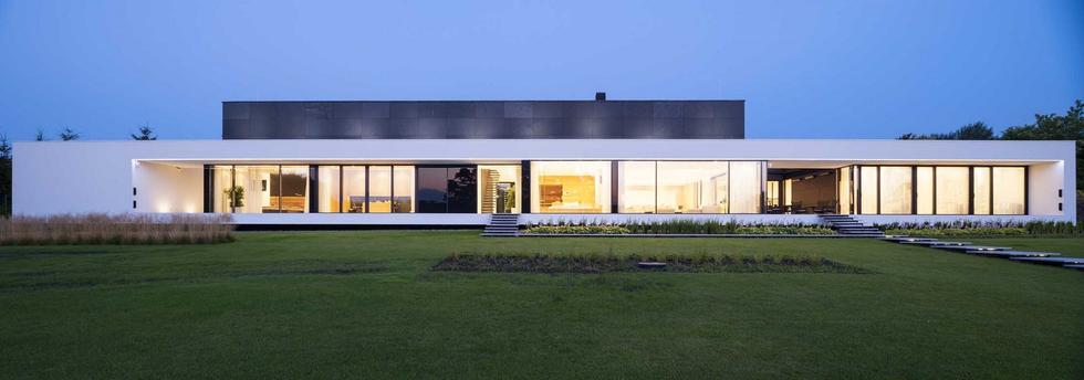 Nemo house – dom nad jeziorem projektu Mobius Architekci